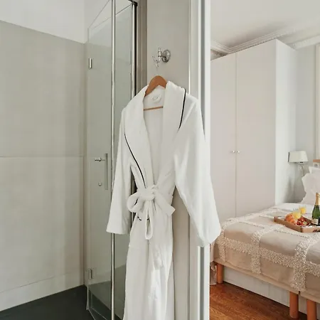 Arc De Triomphe & Victor Hugo - Cityapartmentstay Lejlighed Paris