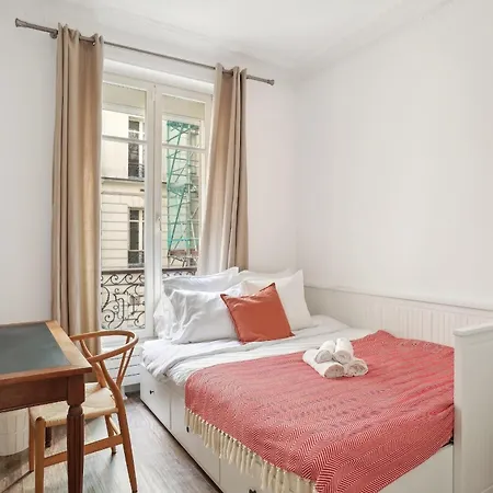 Arc De Triomphe & Victor Hugo - Cityapartmentstay Lejlighed Paris